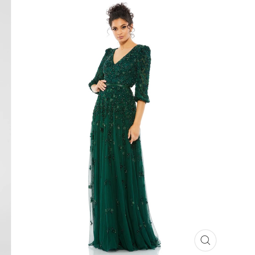 NWT - Mac Duggal Embellished V Neck A Line Green - Size 12